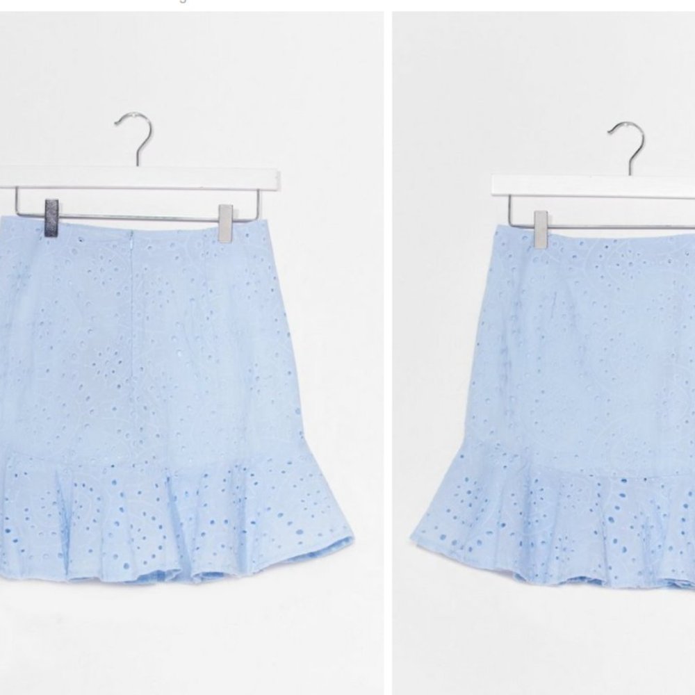 (NWOT) Blue Embroidered Mini Skirt